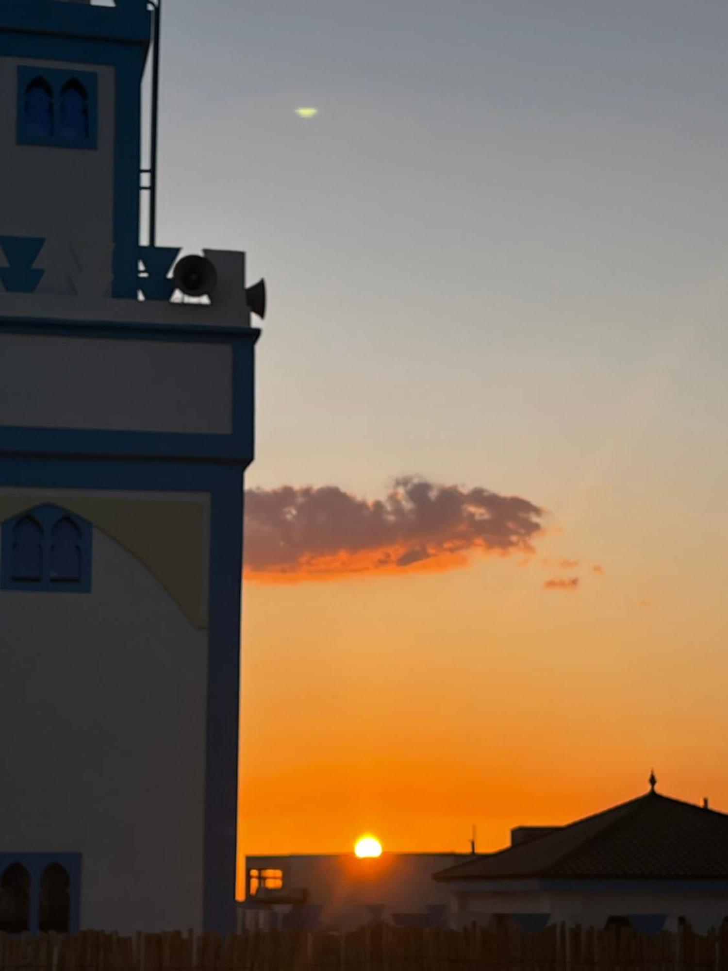 Cactus Surf House Hostel Tamraght Екстериор снимка