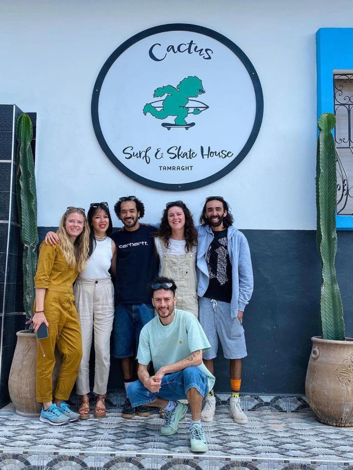 Cactus Surf House Hostel Tamraght Екстериор снимка